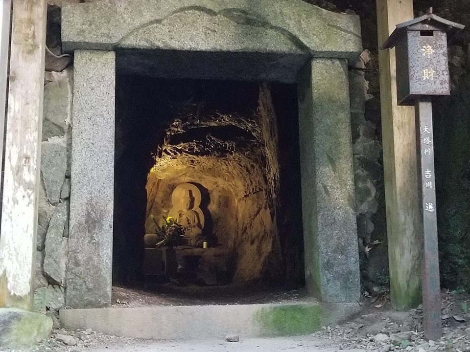 「川の流れのように」